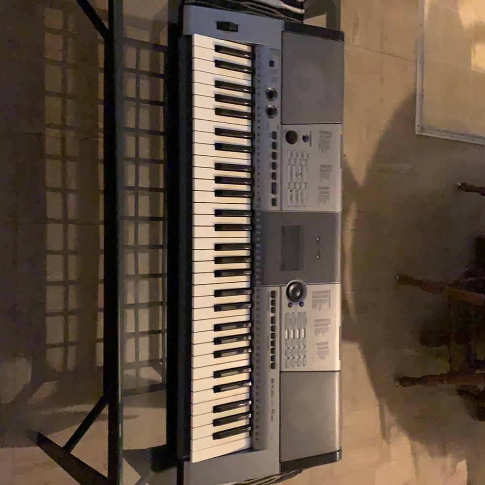 yamaha portatone electronic keyboard ypt‑400 use